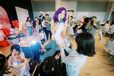 animator for children. The best celebration for kids.